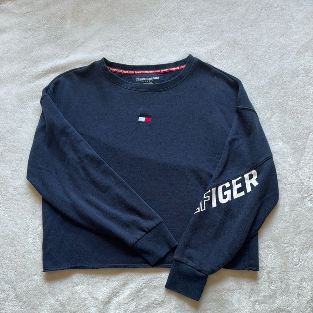 Tommy Hilfiger Sport— Size M, Pullover
